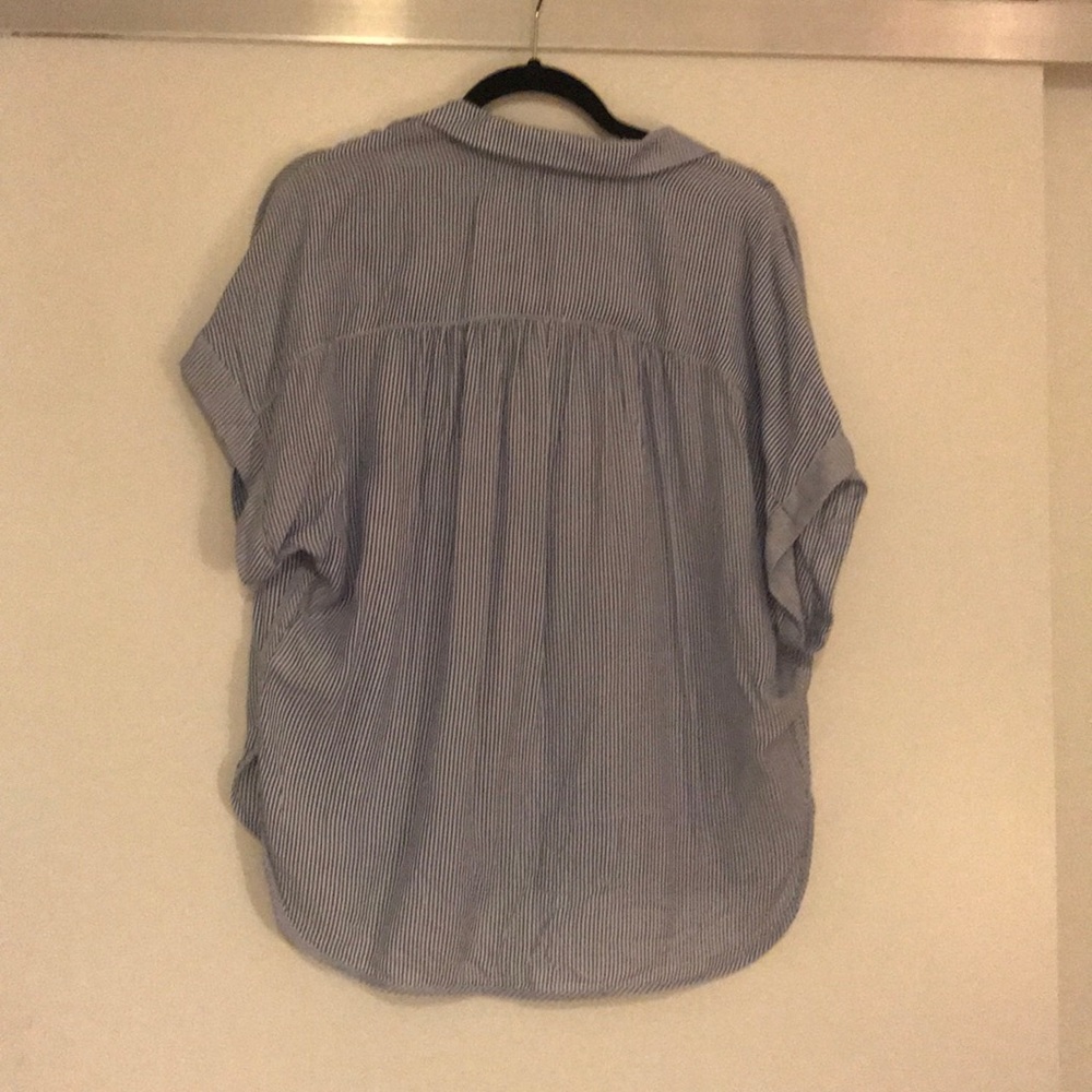 H&M blue and white striped shirt - Picture 2 of 3